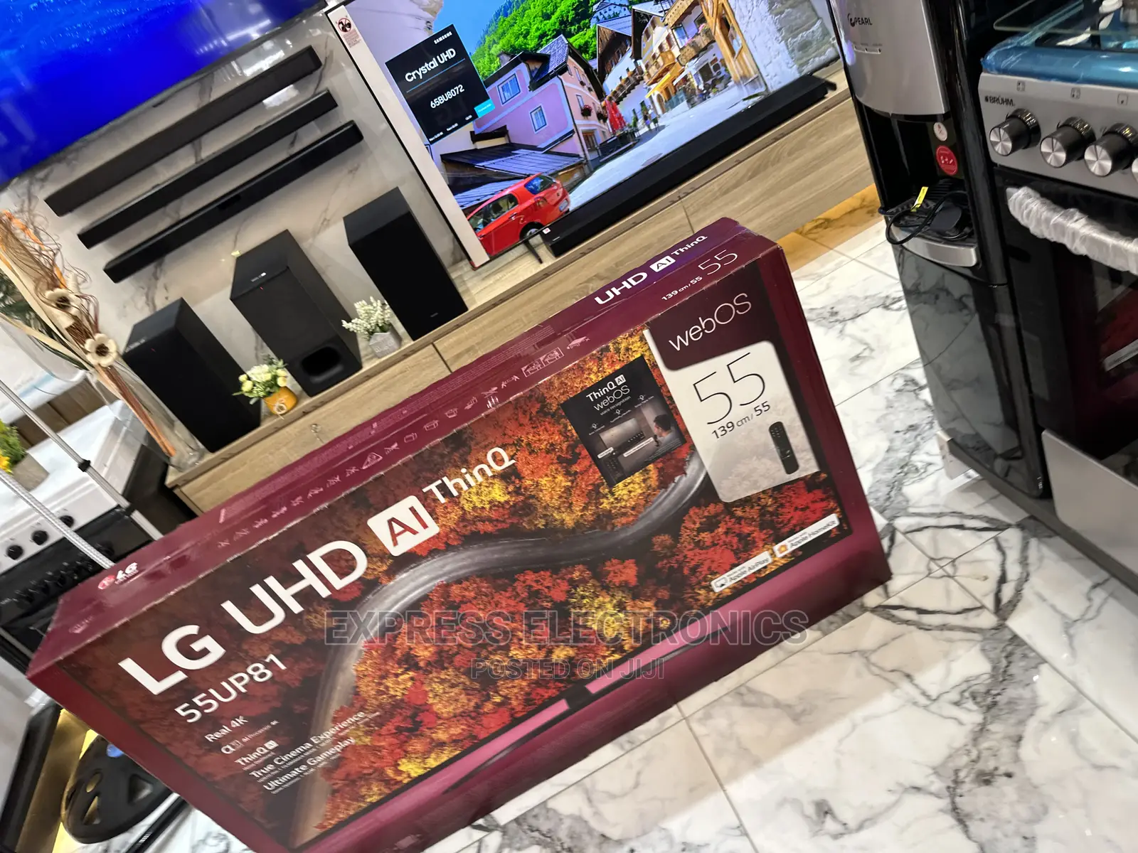 Unlimited Entertainment UHD LG 55”Up77 Tv