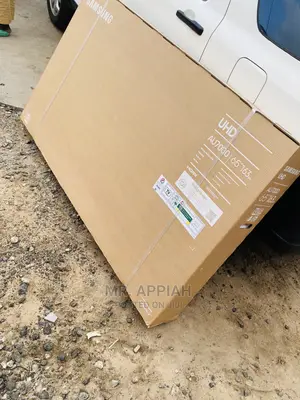 (65au7000)Brand New Samsung Crystal Clear Tv.
