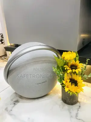Harman Kardon Onyx Studio 7
