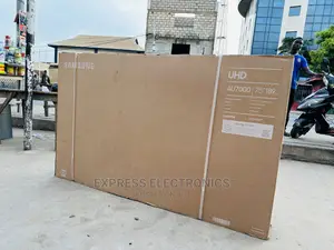 Newly Sealed UHD Smart Samsung 75”AU7000