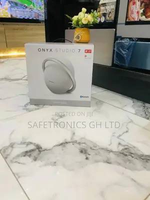 Genuine Harman Kardon Onyx Studio 7