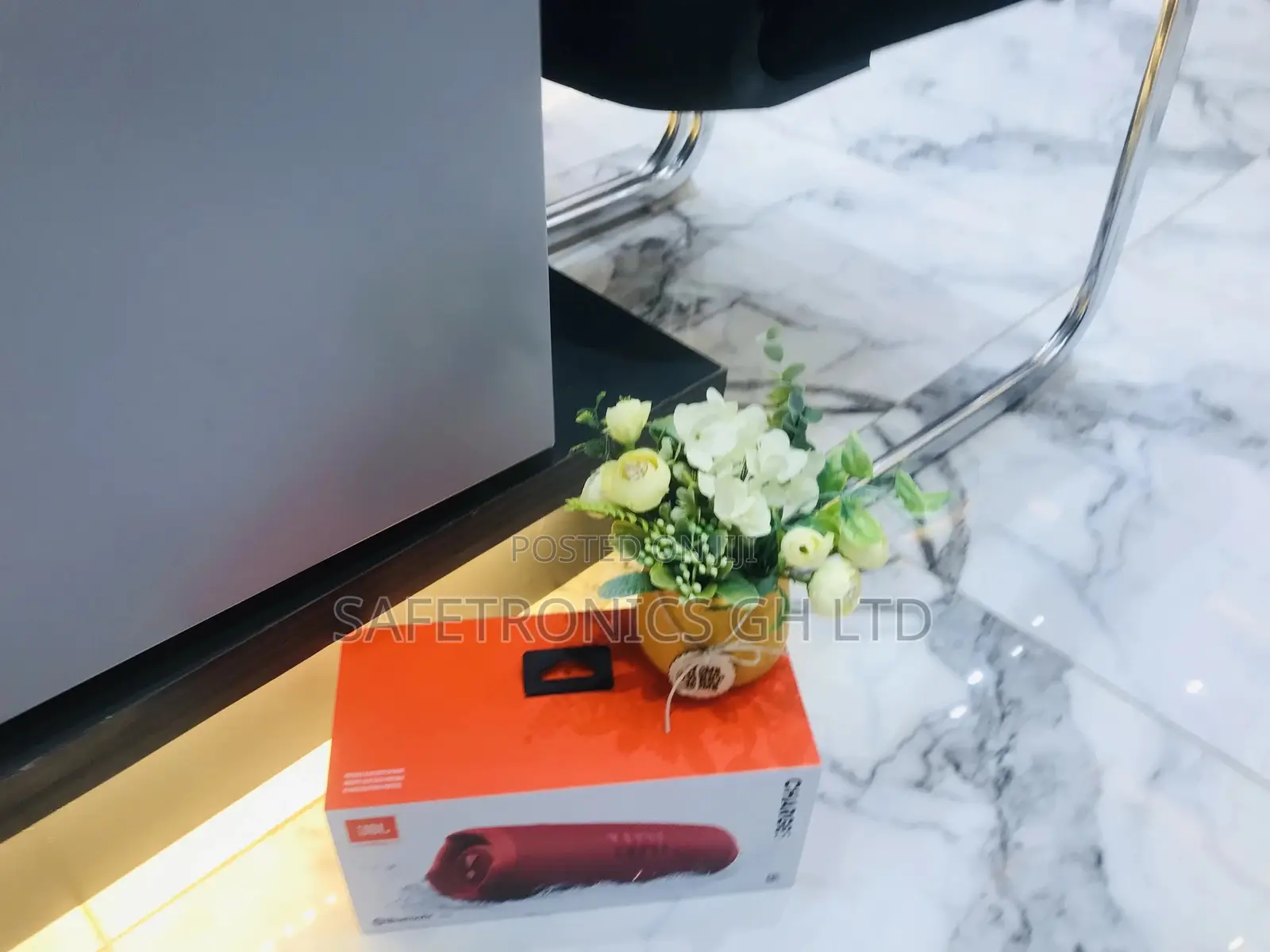 Music Is Best With JBL Charge 5 Soundbar