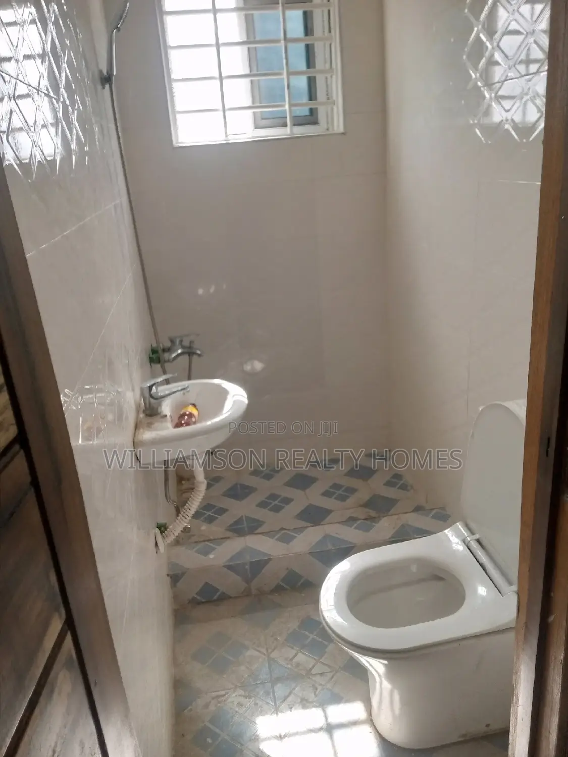 1bdrm Apartment in Klagon Estate, Spintex for rent