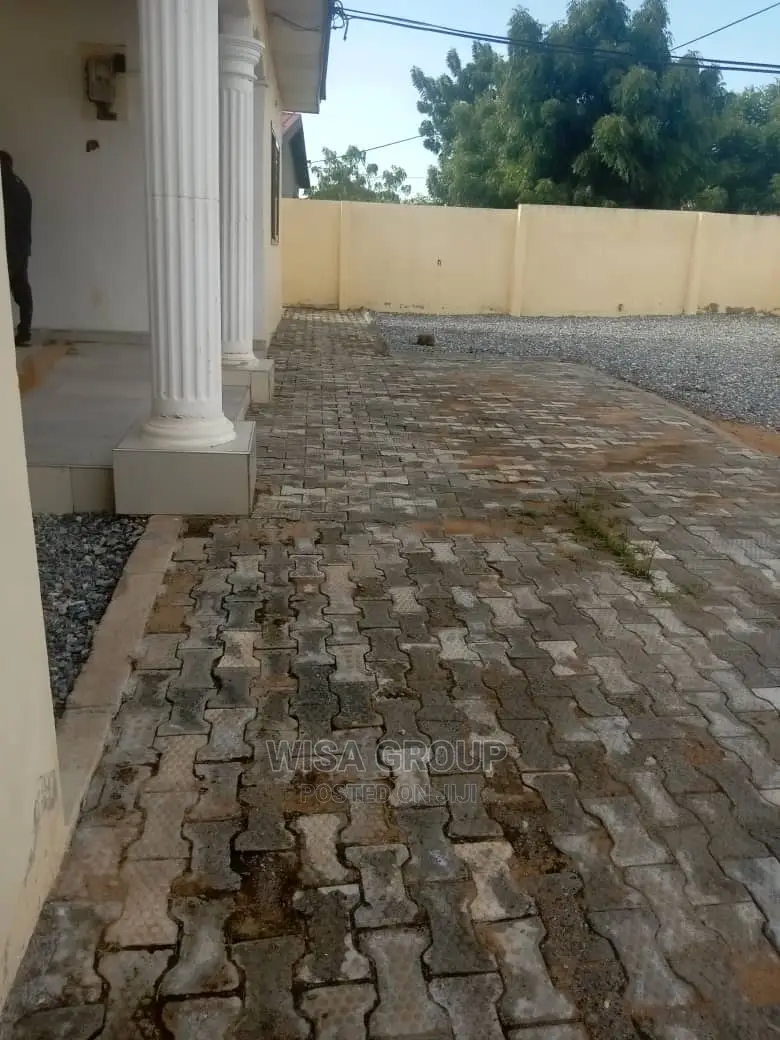 3bdrm House in Wisa Groups, Accra Metropolitan for Rent