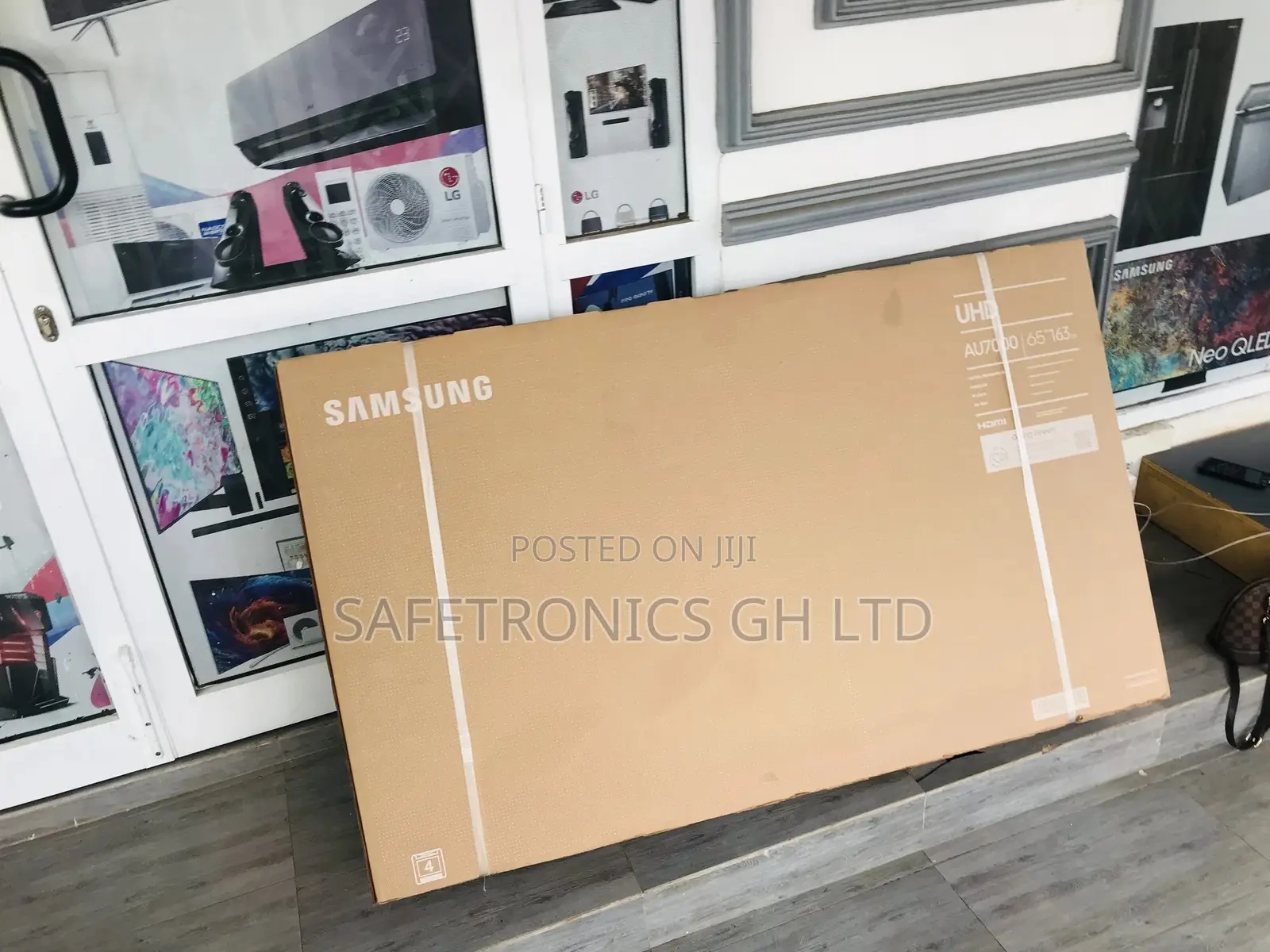 65” Samsung LED Au70 Smart 