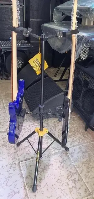 Hercules Double Guiter Stand