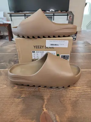 Yeezy Slides