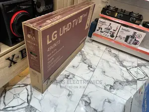 100%Pure UHD Smart Display LG UN7340 49” Tv