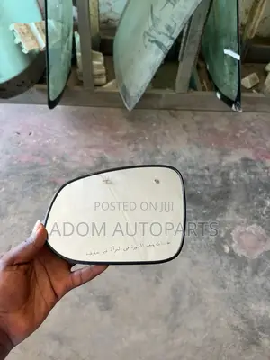 Toyota Hilux Mirror Glass