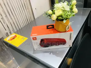 Portable Bluetooth Speaker With Deep Bass JBL 5 Charge