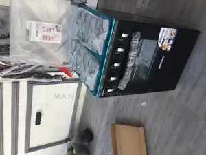 Black Bruhm 4 Burner Gas Cooker With Oven N Grill (BGC-5540)