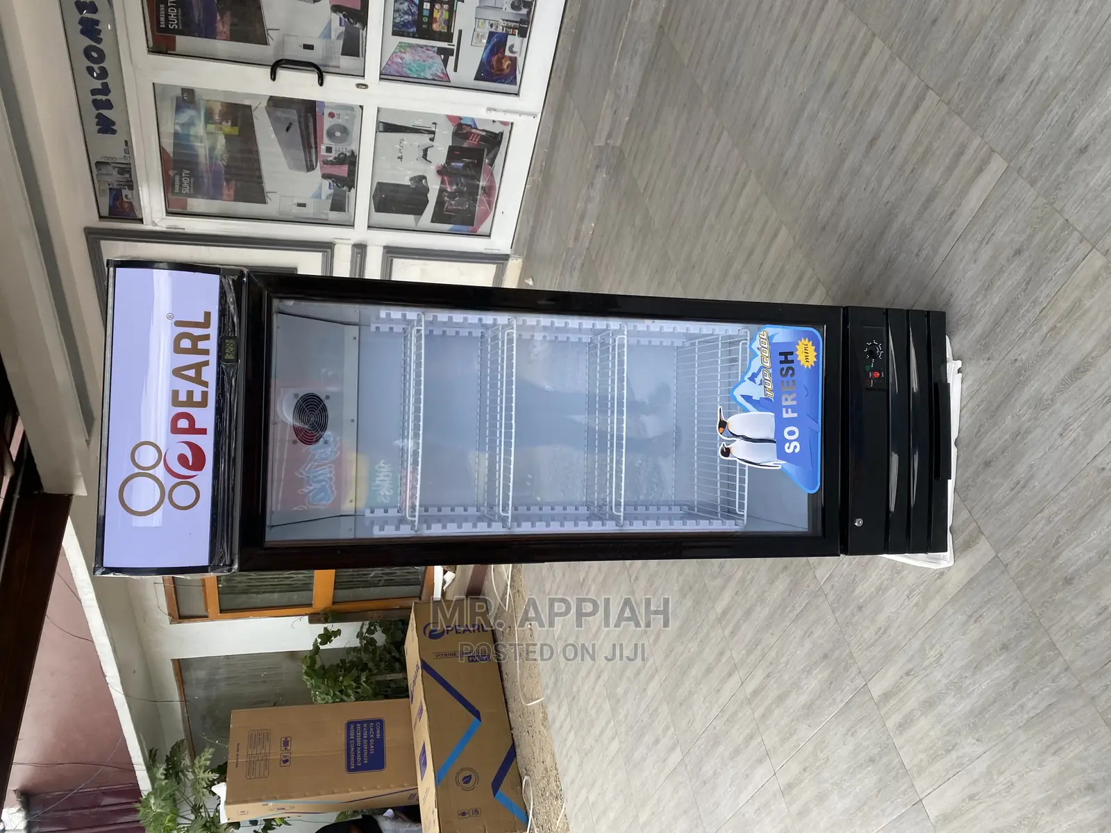 Extremely Chilling Pearl 178 LTR Single Door Fridge (PVC28)