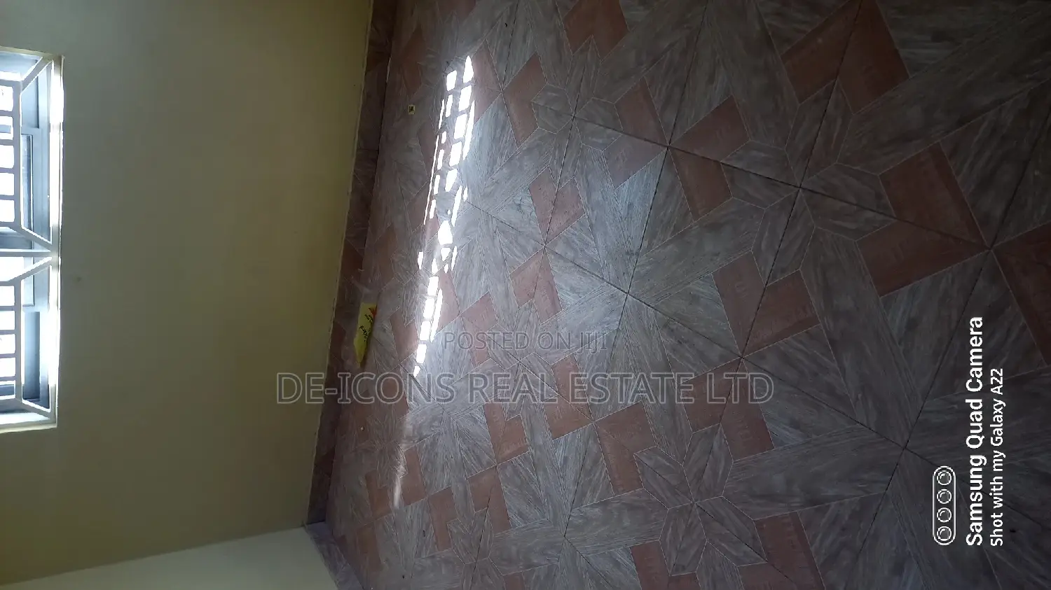 2bdrm Duplex in De-Icons Real Estate, Awutu Senya East Municipal
