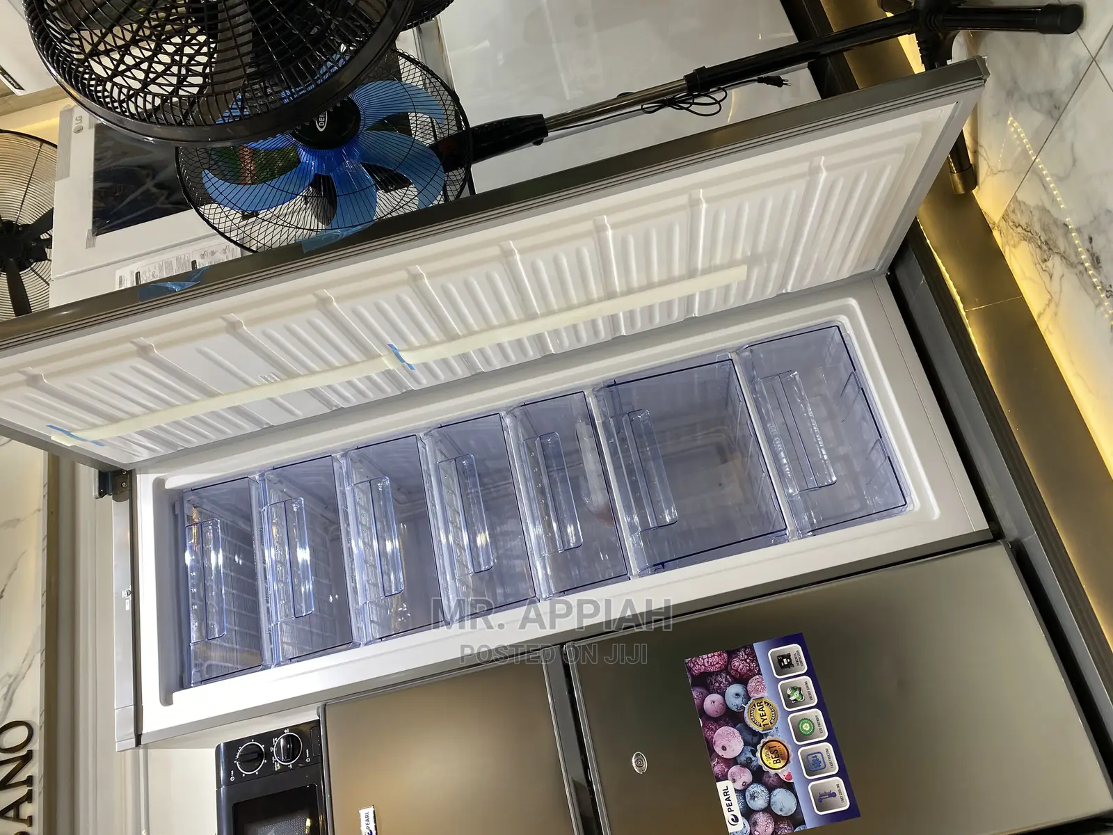 Durable and Affordable Pearl Upright Freezer (PUF-370)