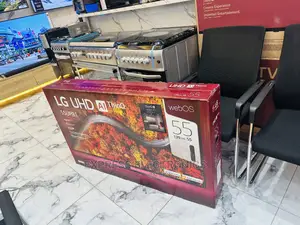 Classic Sleek Display UHD Smart LG UP77 55” Tv