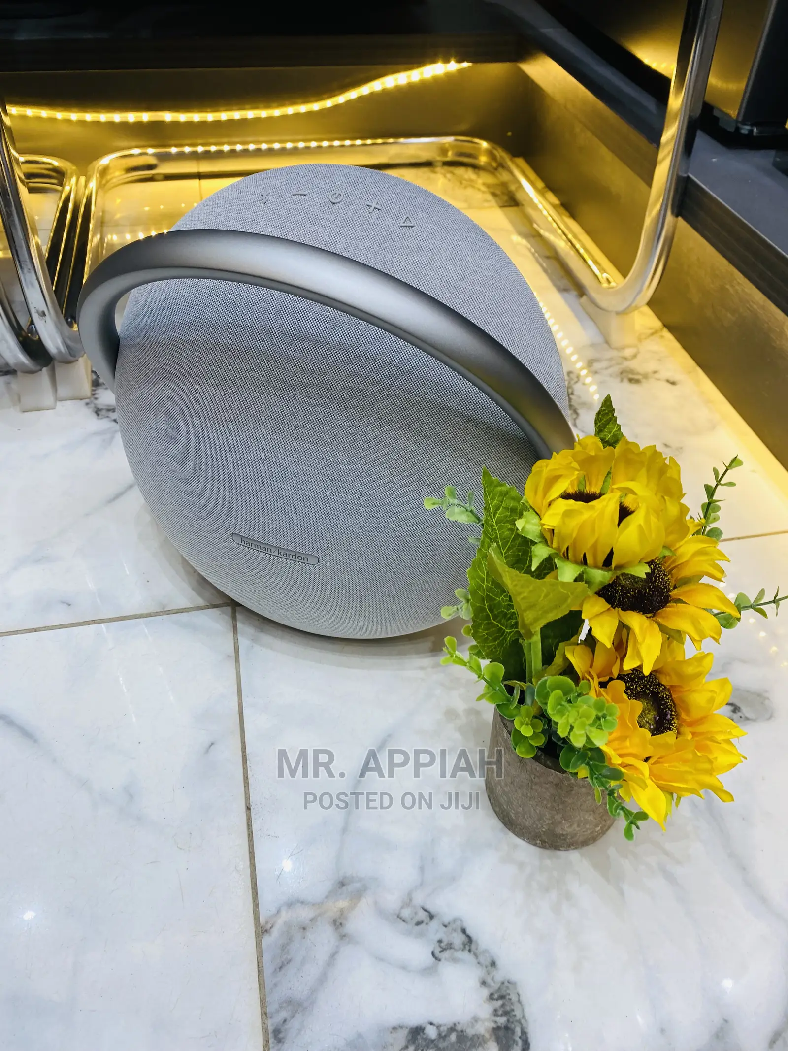 Original Onyx 8 Wireless Speaker in Stock