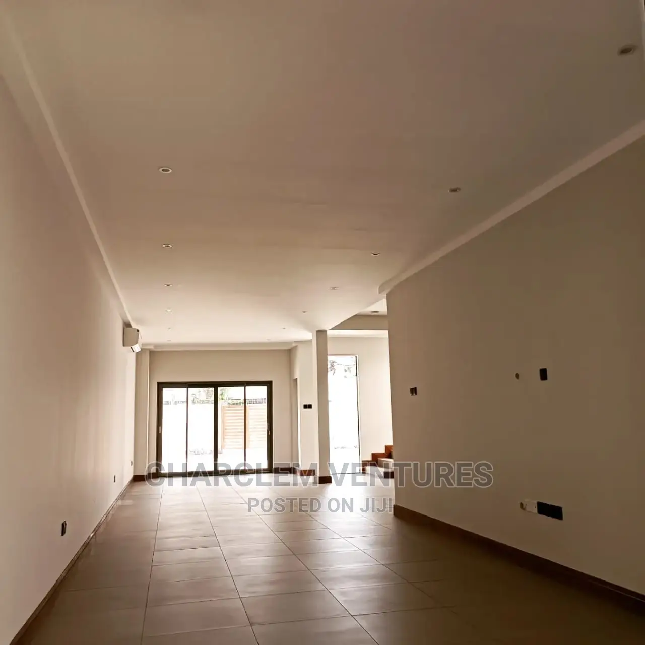 3bdrm Townhouse / Terrace in Charclem Ventures, Labone for rent