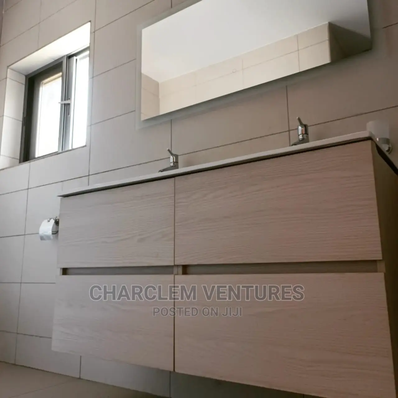 3bdrm Townhouse / Terrace in Charclem Ventures, Labone for rent
