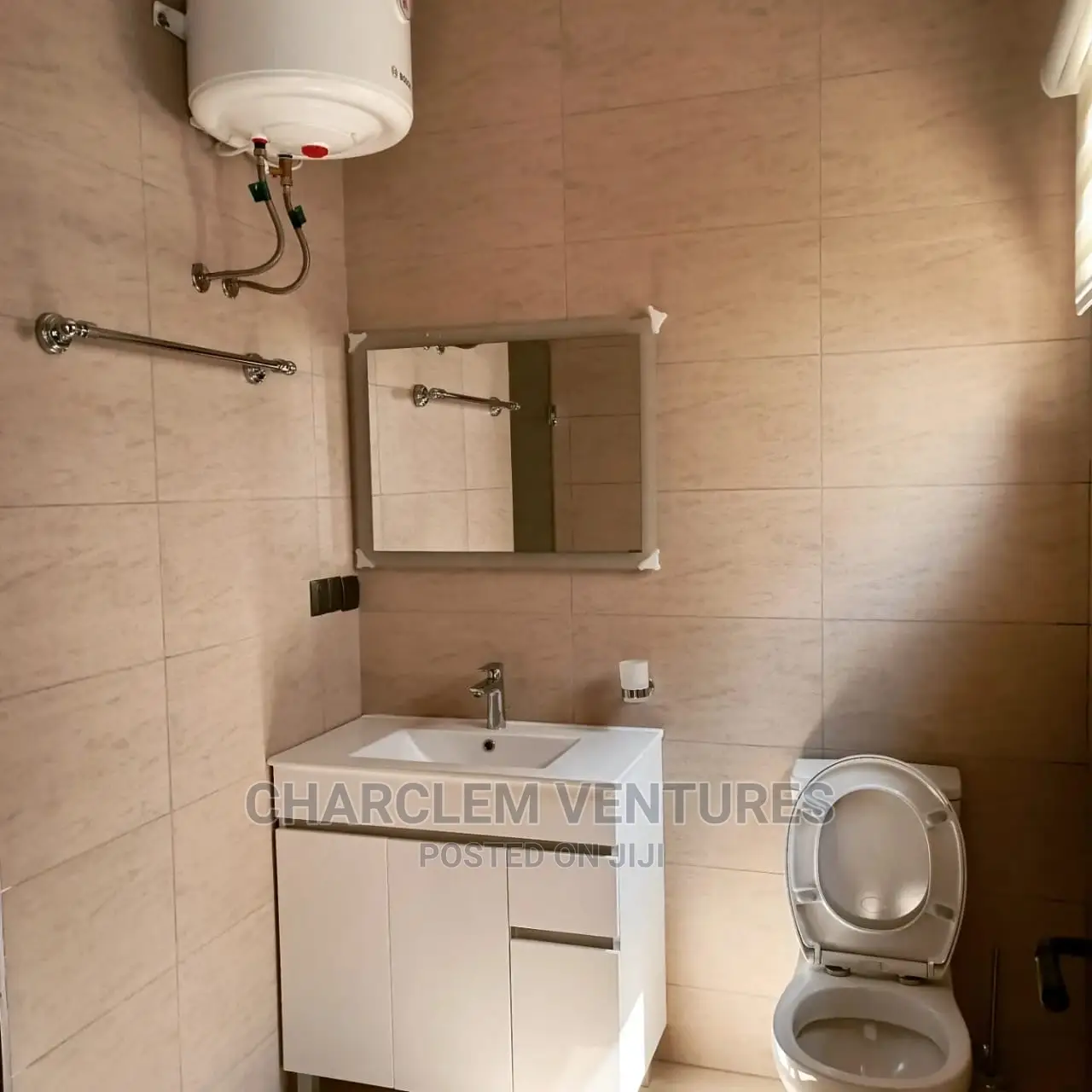 3bdrm Townhouse / Terrace in Charclem Ventures, Labone for rent