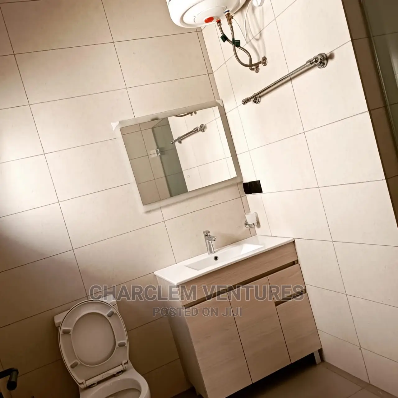 3bdrm Townhouse / Terrace in Charclem Ventures, Labone for rent