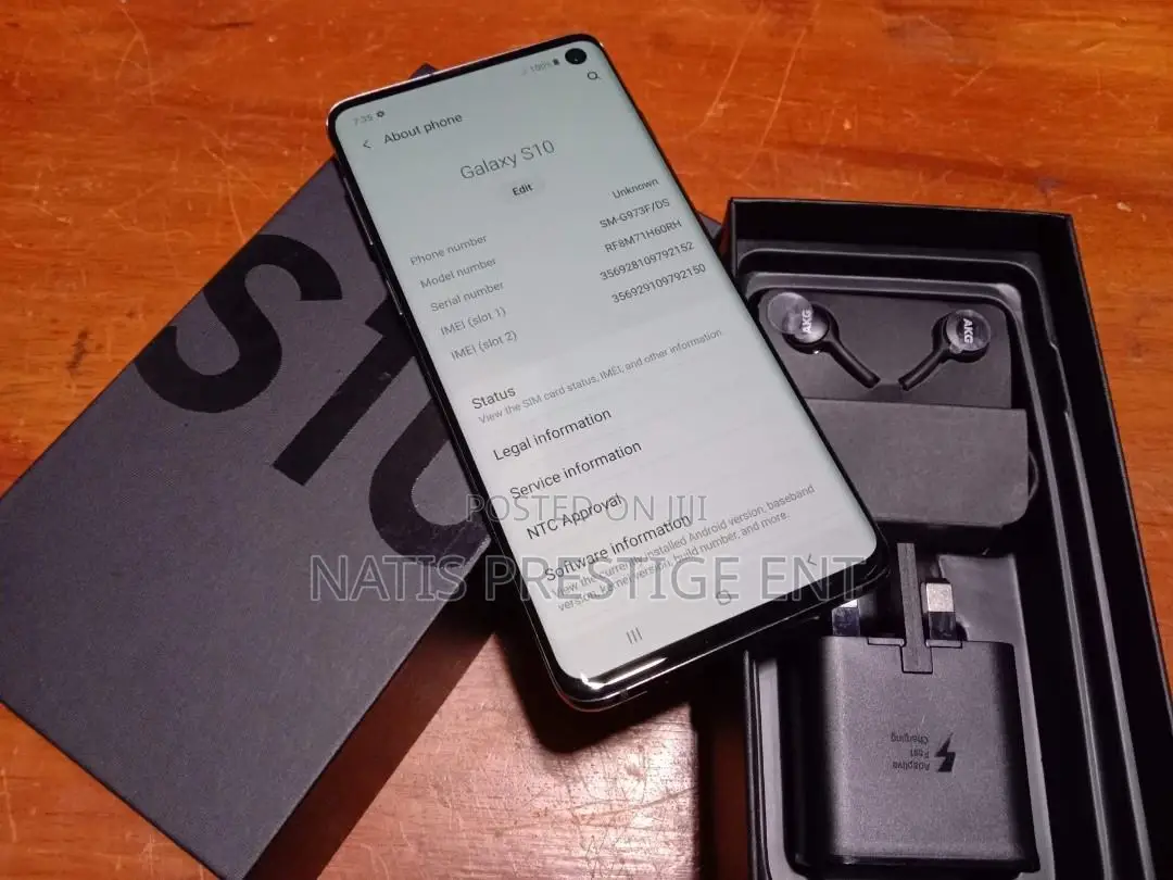 New Samsung Galaxy S10 128 GB Black