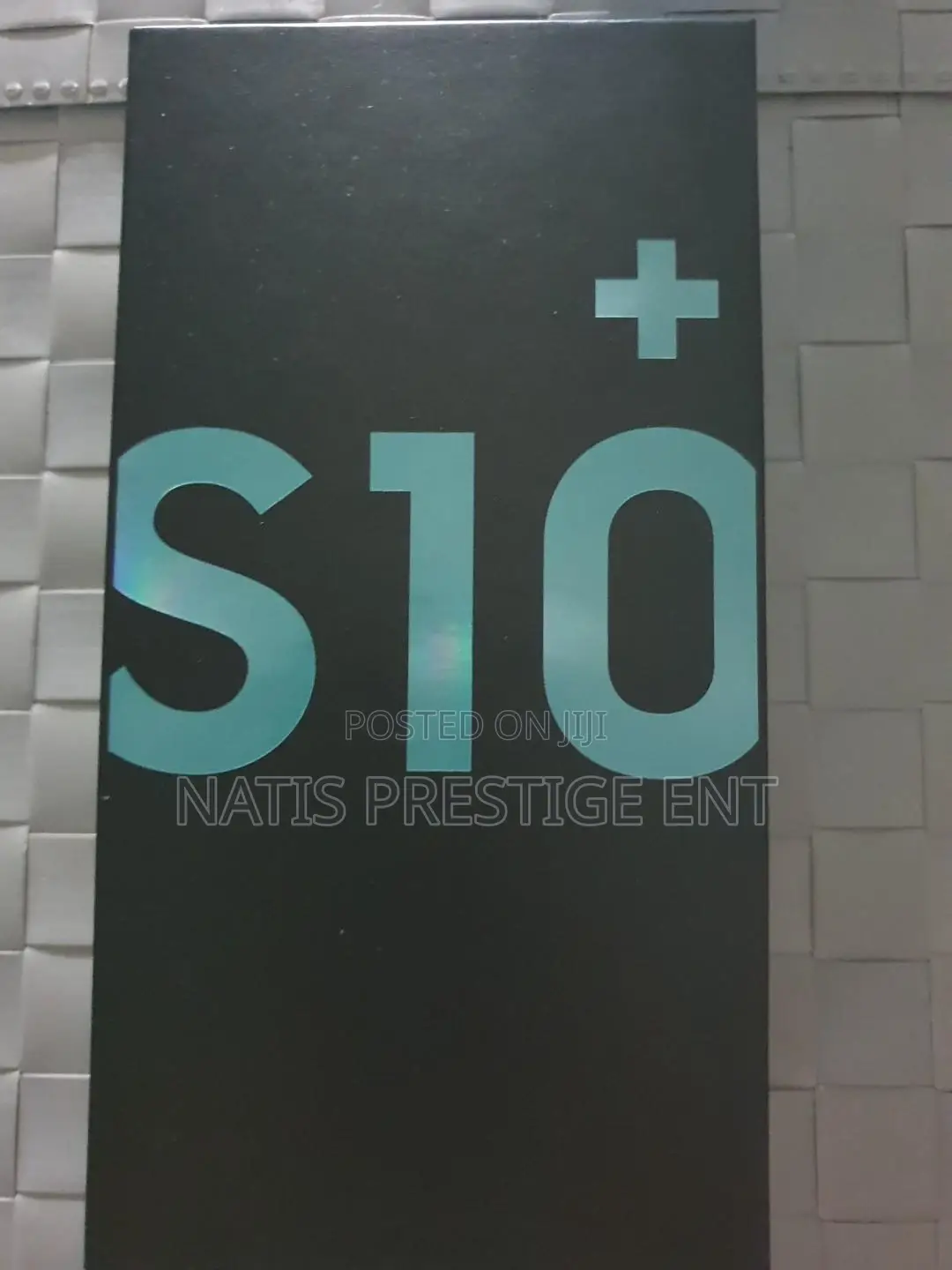 New Samsung Galaxy S10 Plus 512 GB Green
