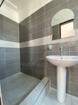 3bdrm House in Oyarifa, Adenta for rent