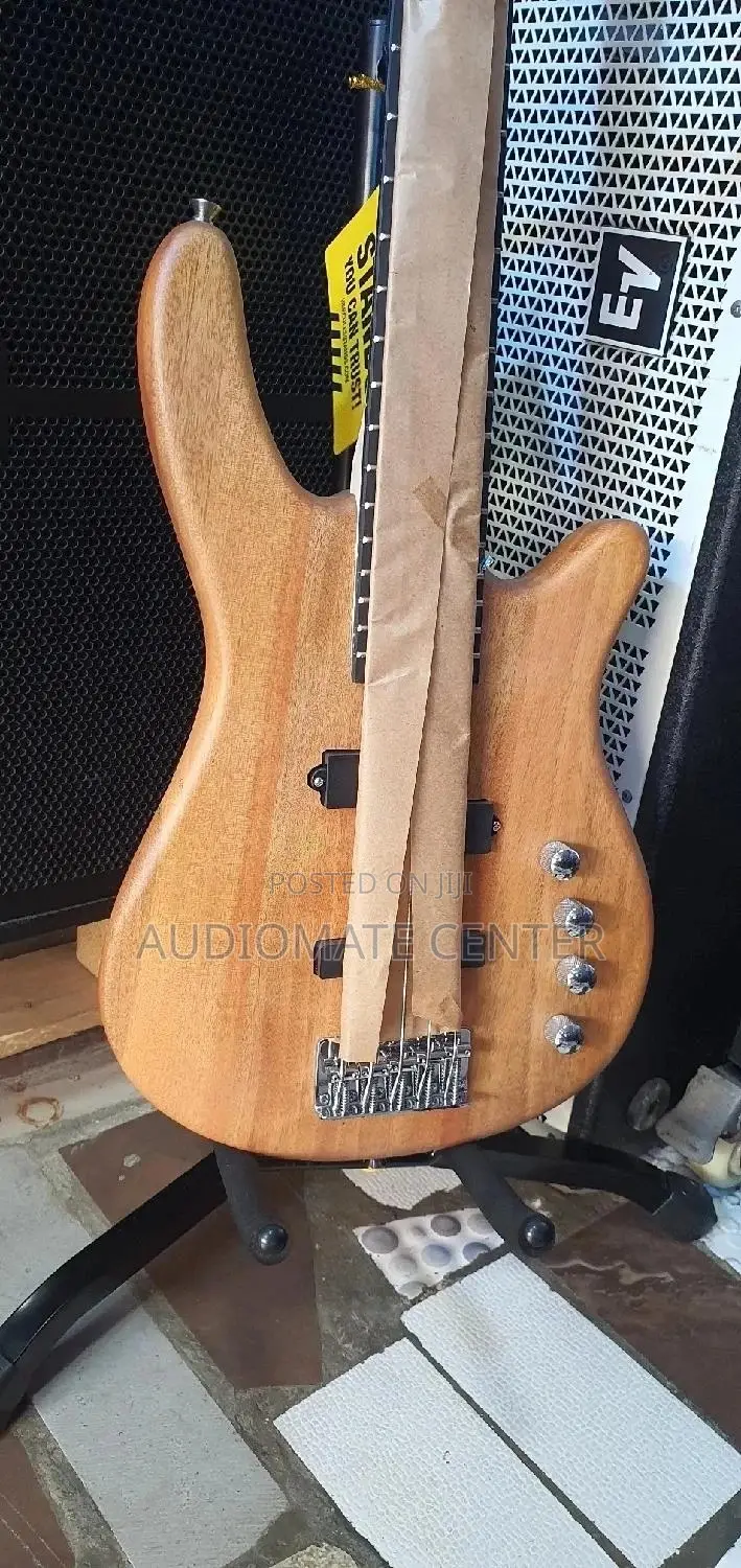 Ibanez Bass Guiter