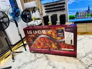 LG UHD Sound With AI Sound Effects Up81 55” Tv