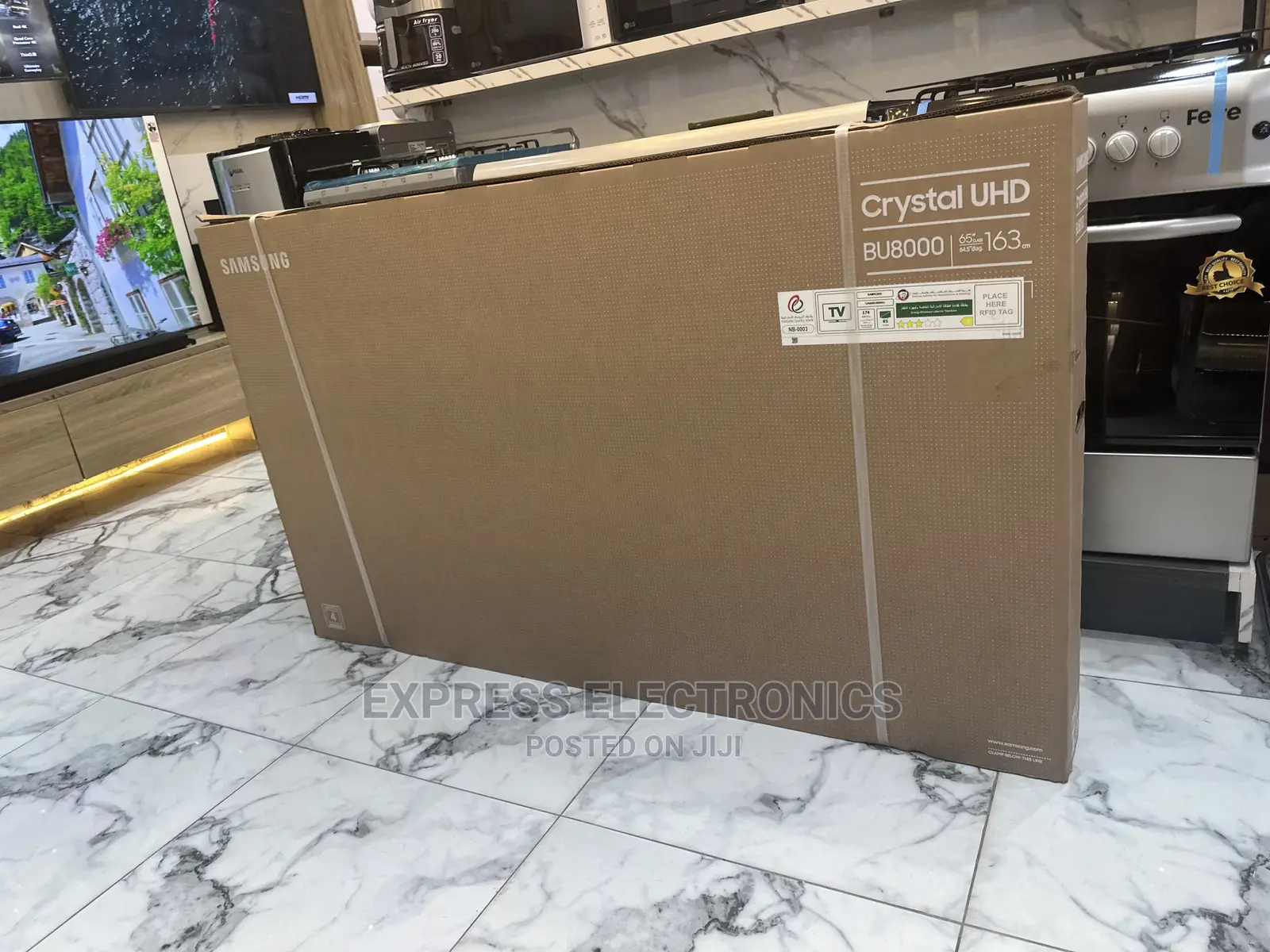 Crystal Display UHD Screen  Samsung 65”Bu8000