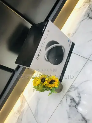 Studio8 Harman Kardon Onyx Soundbar 