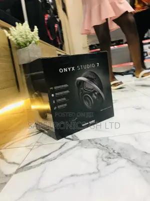Onyx Harman Studio7 Kardon Soundbar Bluetooth 