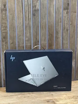 New Laptop HP Envy 17 8GB Intel Core I7 SSD 512GB