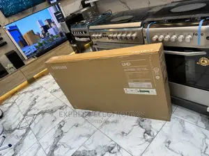 Samsung UHD Smart Hub Airslim Au7000 55” Tv