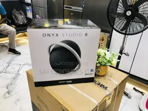 8 Studio Onyx Speaker Harman Kardon  Bluetooth
