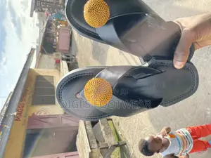 Black Leather Ohene Ahenema/Chawchaw