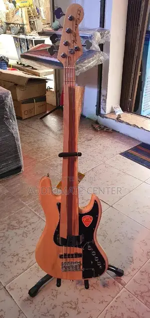 Fender Jazz Bass Guiter
