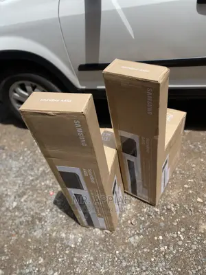 Enjoy Deep Bass Right Out of the Box(HW-A450)Sound Bar 