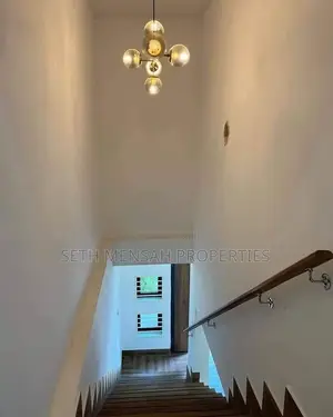 4bdrm Bungalow in Oyarifa for sale