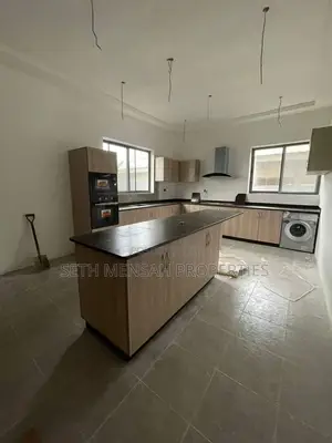 4bdrm Bungalow in Oyarifa for sale