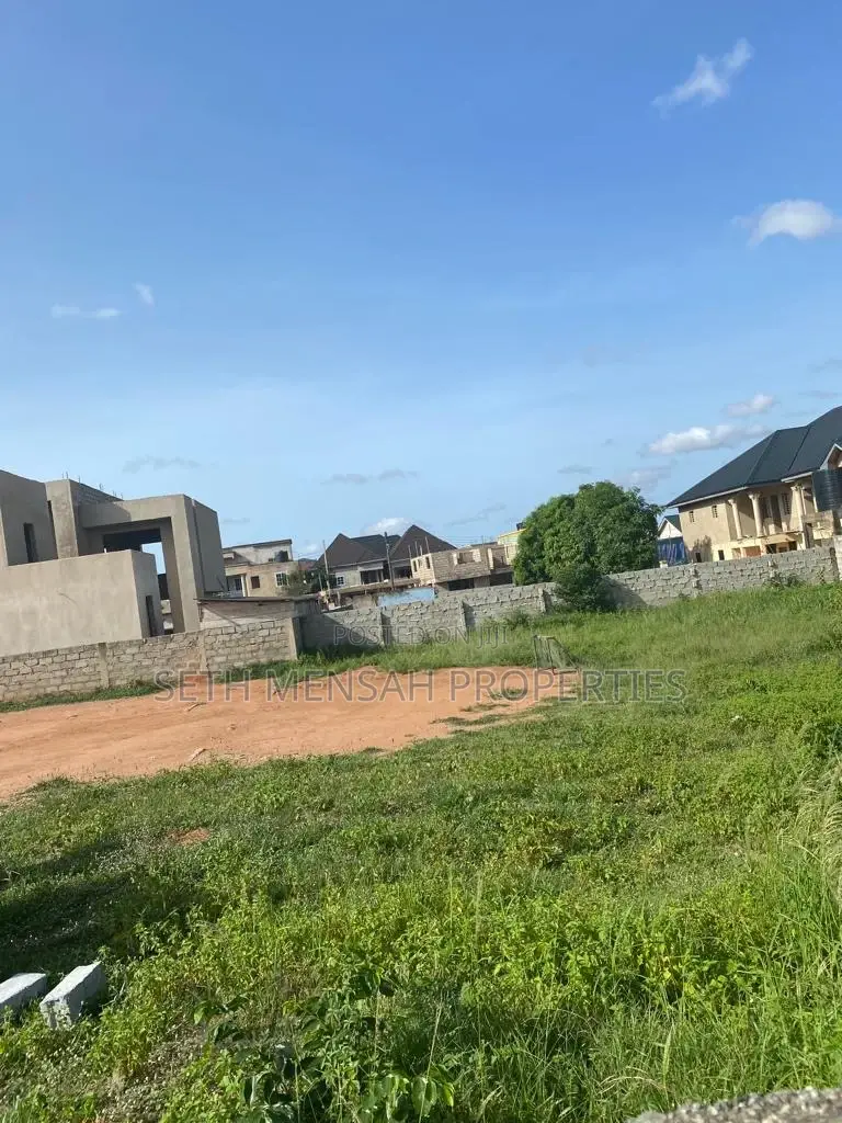 5 Plot of Land for Sale at Kwabanya