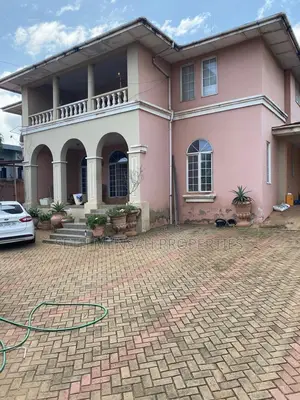 5bdrm House in Dzorwulu for sale
