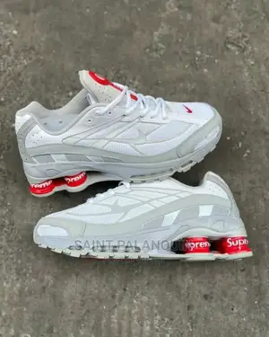 Nike Supreme