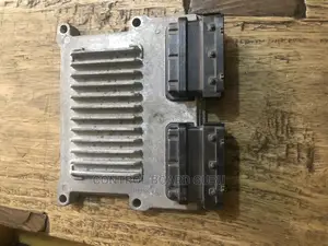 Hyundai Santa Fe 2007- 2009 Engine Control Board