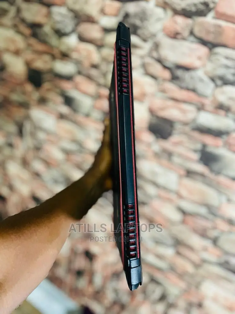 Laptop Dell Inspiron 15 7559 16GB Intel Core I7 SSHD+SSD 1.5T