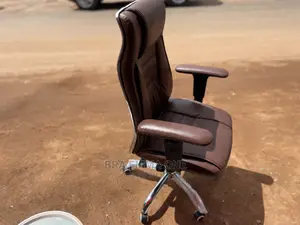 Executive Leather Office Chair (High Back)