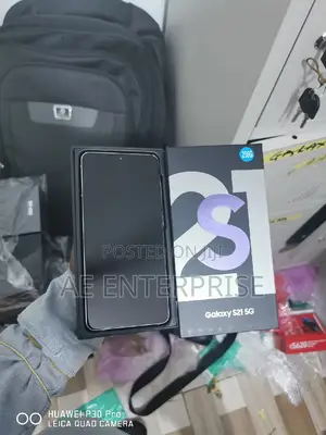 New Samsung Galaxy S21 5G 256 GB Purple