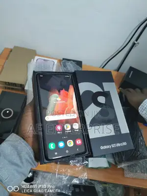 New Samsung Galaxy S21 Ultra 5G 128 GB Black