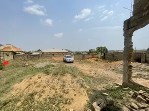 5bdrm House in Encore Properties, Oyibi for sale