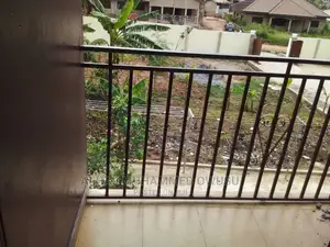 2bdrm Townhouse / Terrace in Pokuase for rent